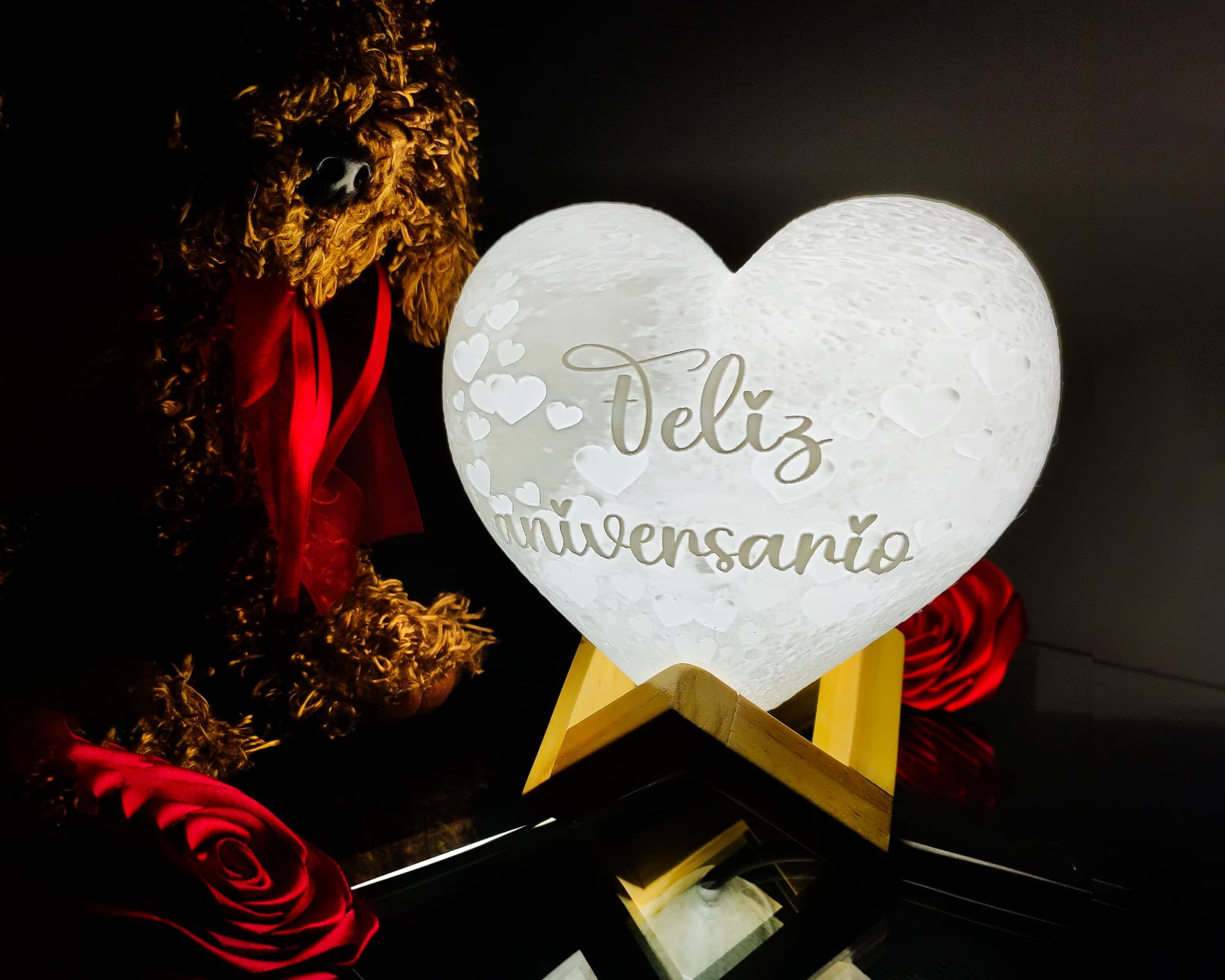 Lámpara corazón personalizada de Inplop, imagen de galería 1